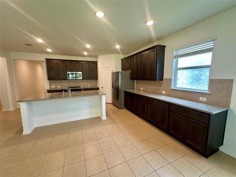 1401 Brescia Walk Leander TX 78641