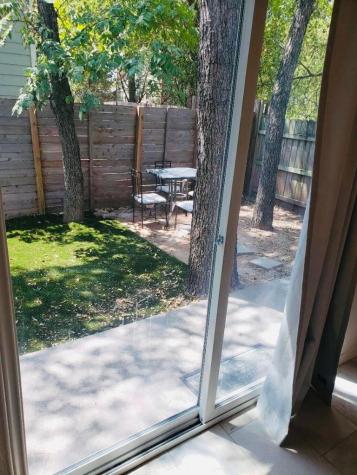 1606 Walnut Avenue Austin TX 78702