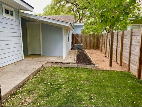 1606 Walnut Avenue Austin TX 78702