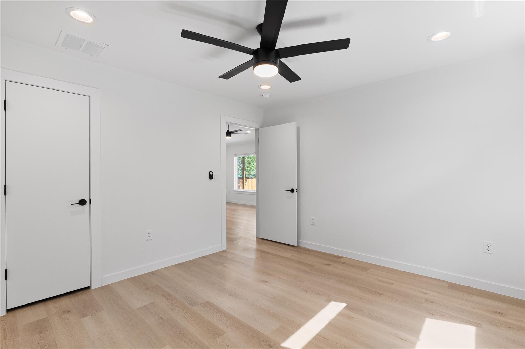 4609 Leslie Avenue Austin TX 78721