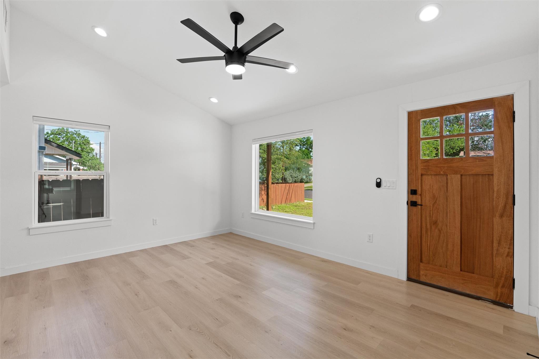 4609 Leslie Avenue Austin TX 78721