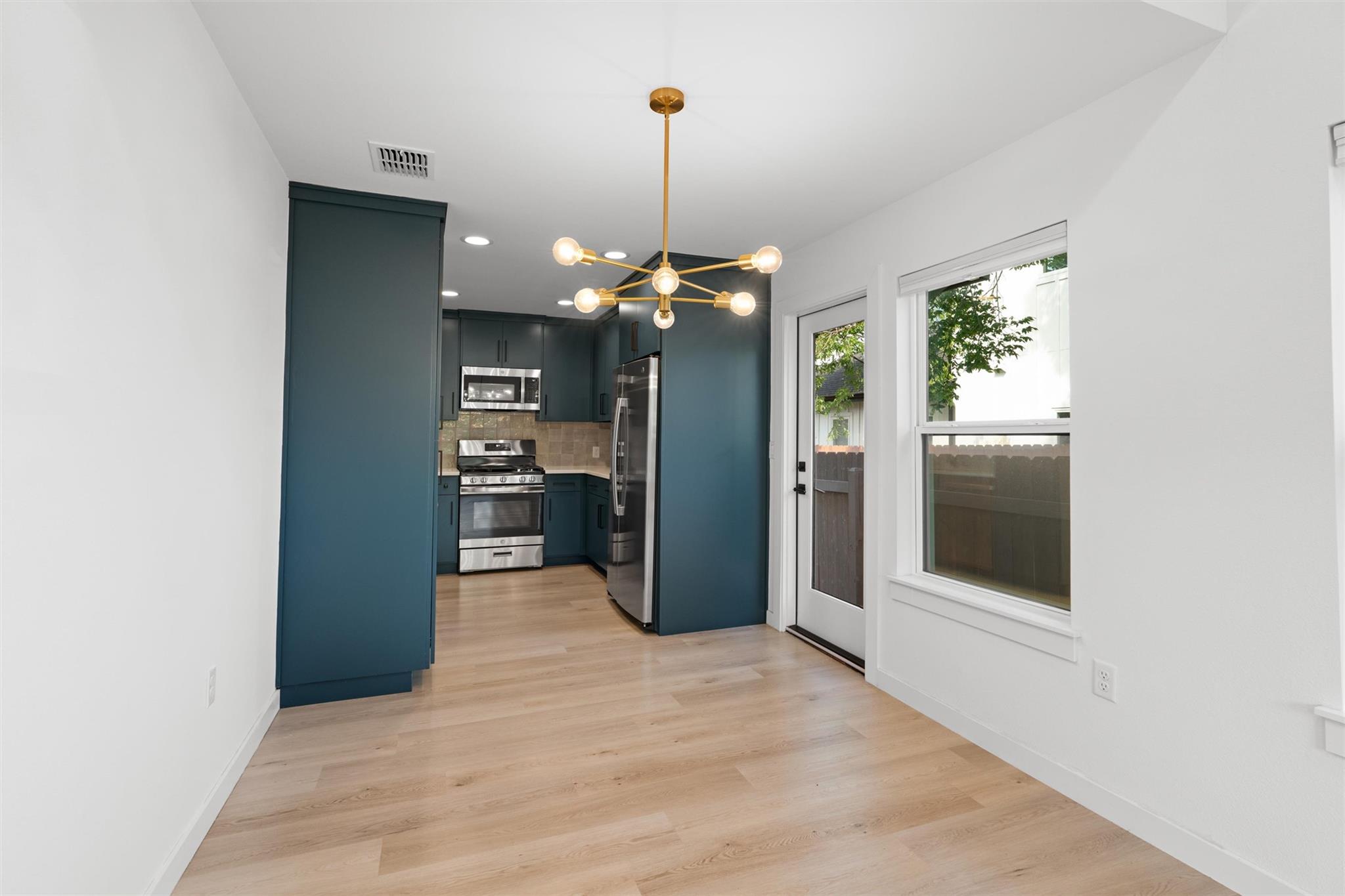 4609 Leslie Avenue Austin TX 78721