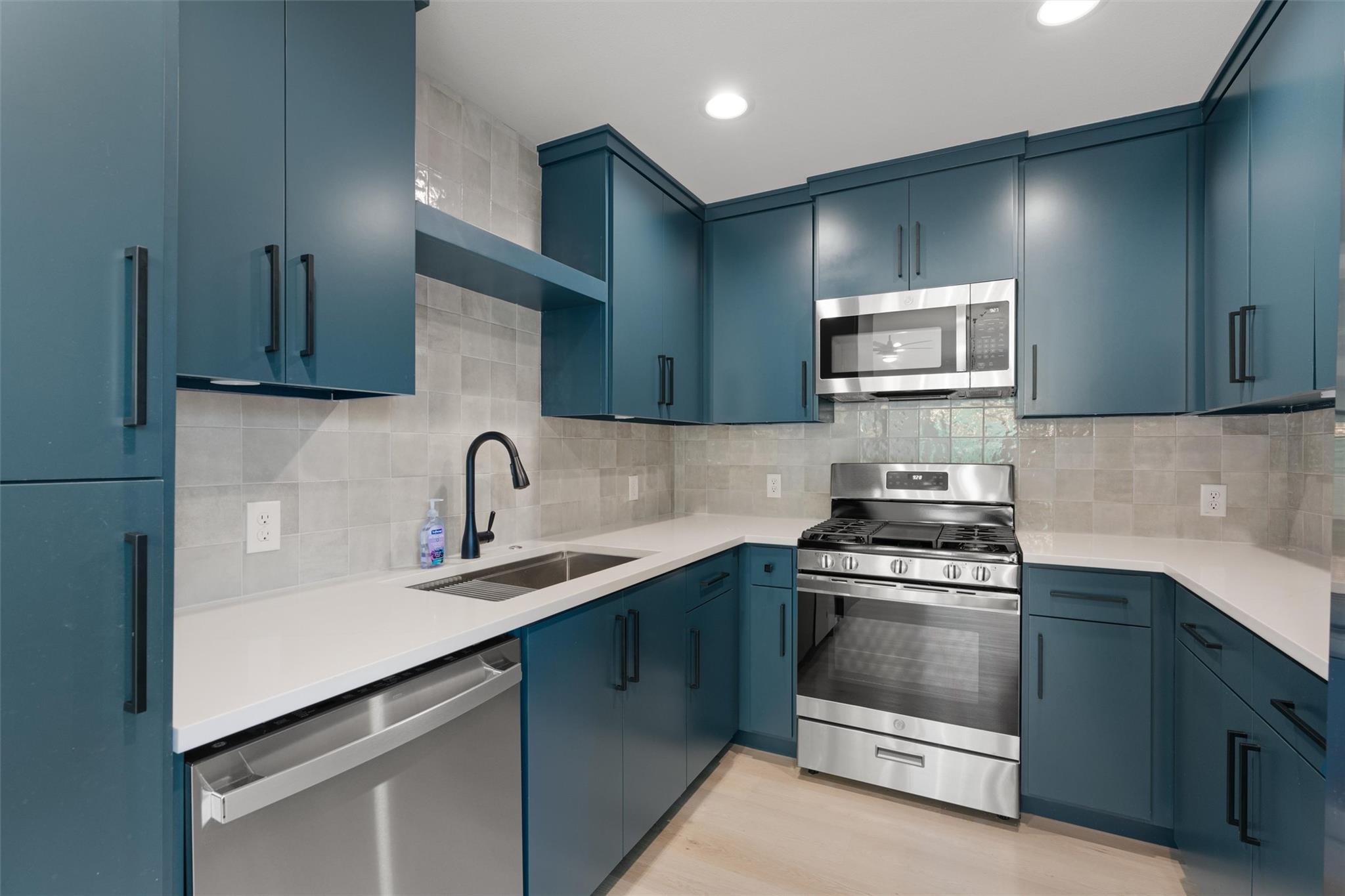 4609 Leslie Avenue Austin TX 78721