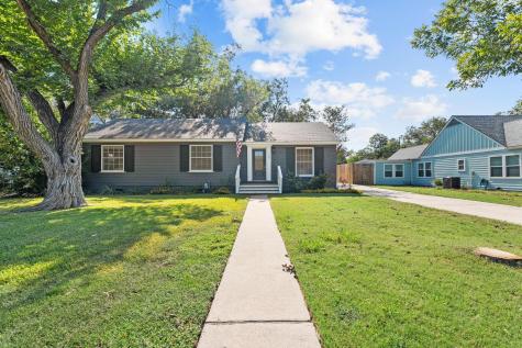 1707 Lexington Street Taylor TX 76574