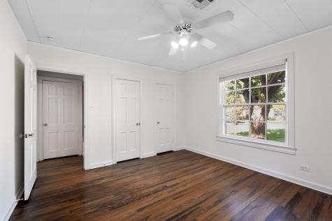 1707 Lexington Street Taylor TX 76574