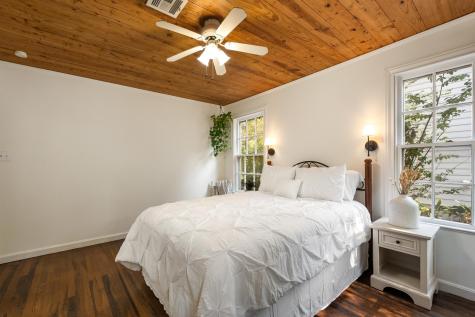 1707 Lexington Street Taylor TX 76574
