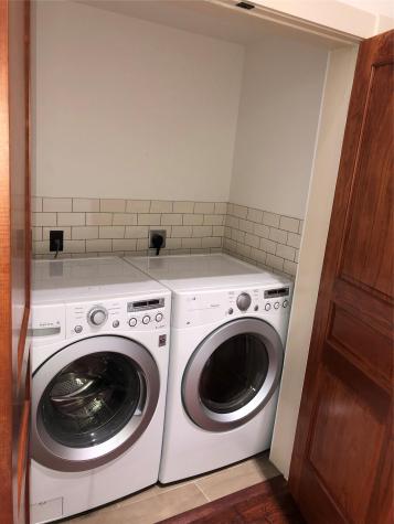 110 W 2nd Street Taylor TX 76574