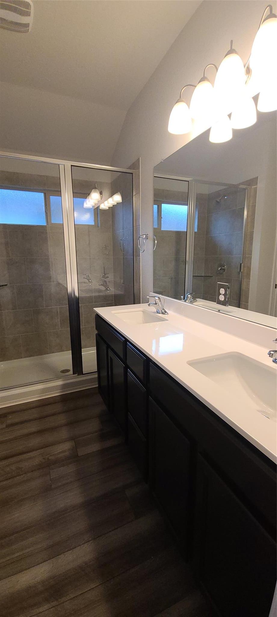 172 Pivot Drive Taylor TX 76574