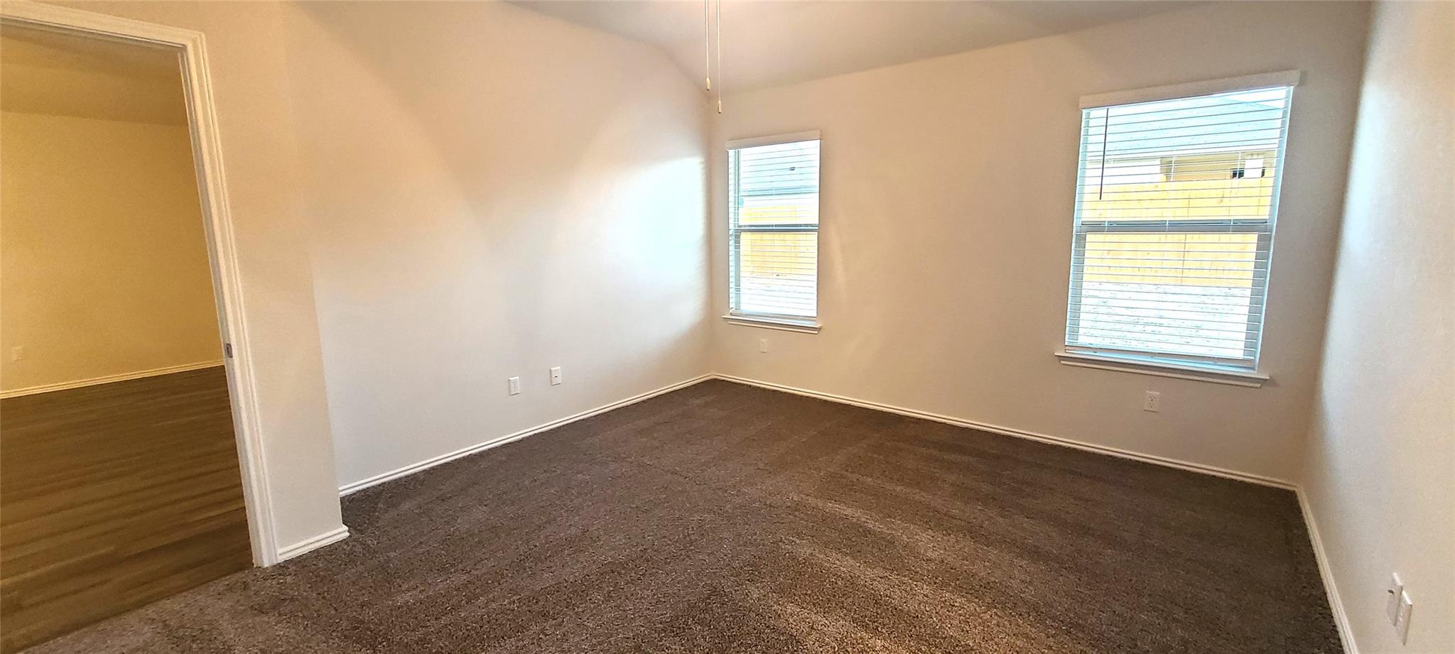 172 Pivot Drive Taylor TX 76574