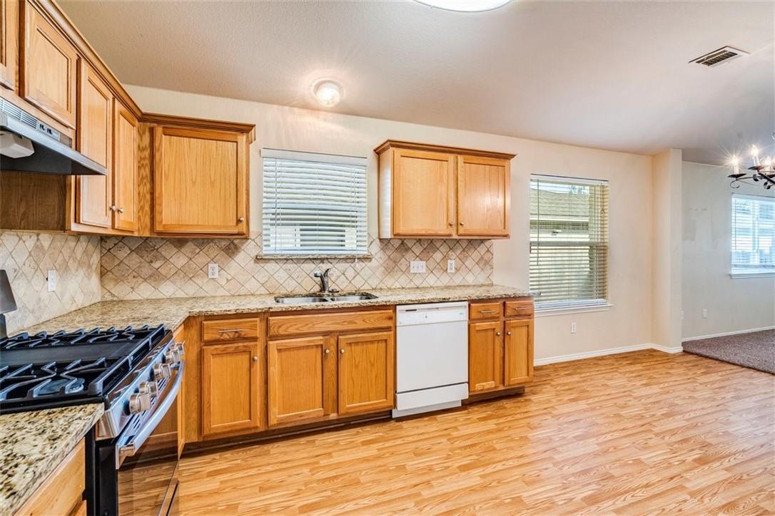 1307 Dillon Lake Bend Leander TX 78641