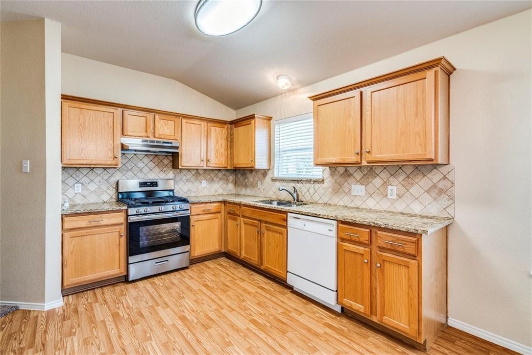 1307 Dillon Lake Bend Leander TX 78641