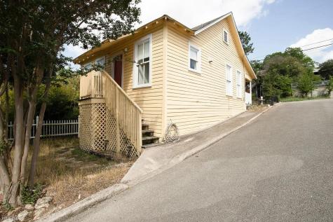 431 Lindsey Street San Marcos TX 78666