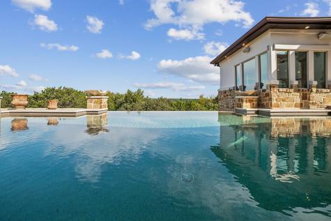 12529 Verandah Court Austin TX 78726
