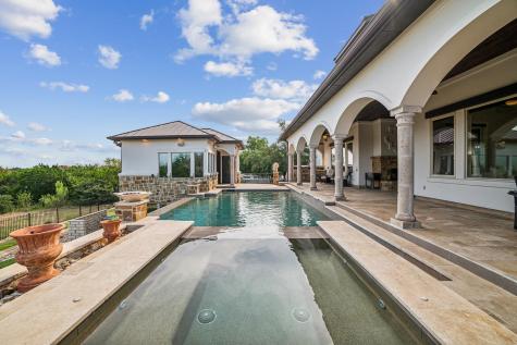 12529 Verandah Court Austin TX 78726