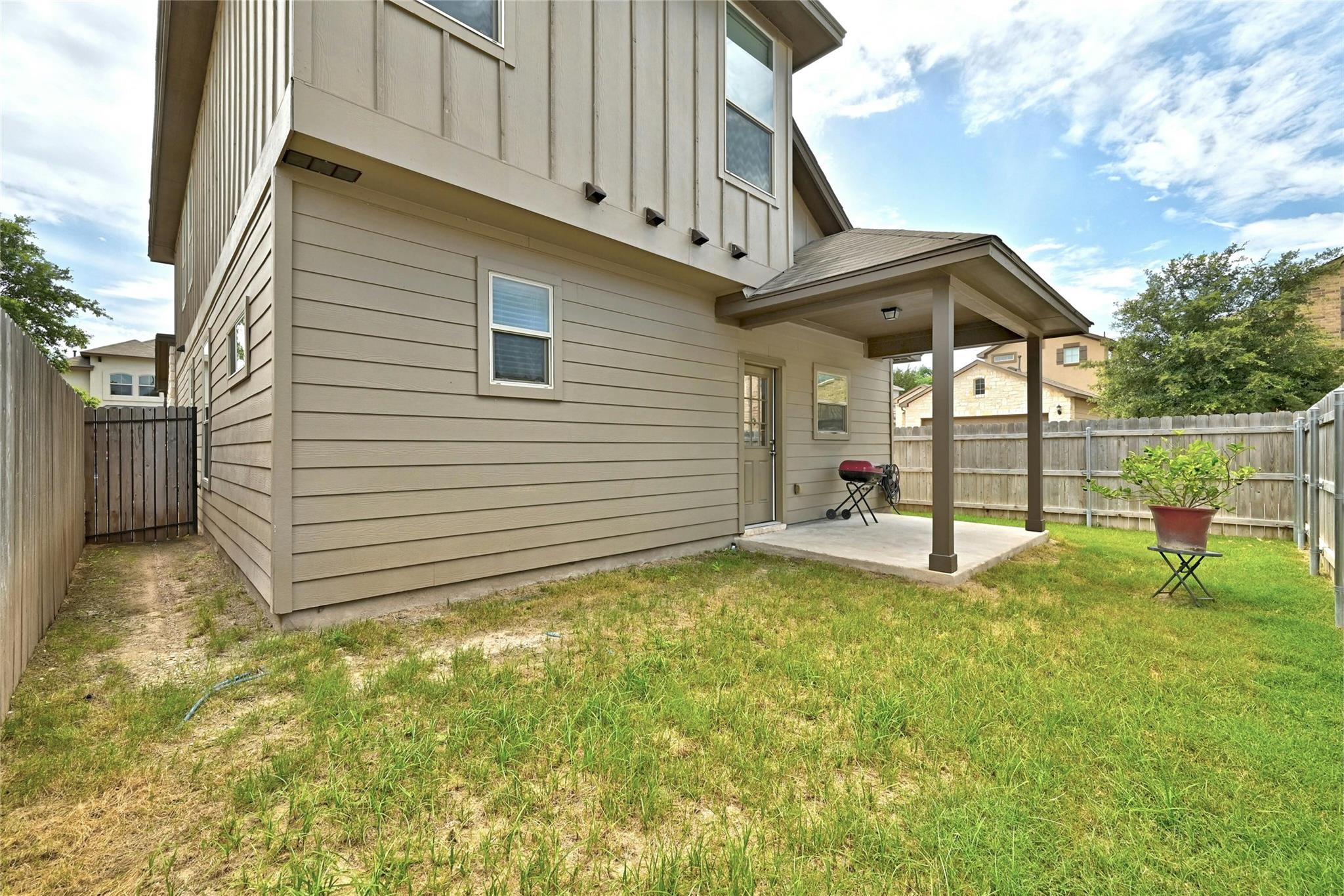 912 Sleepy Dell Lane Austin TX 78748
