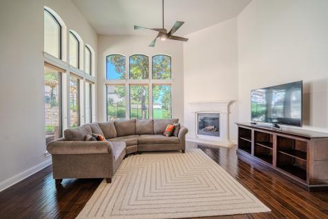 309 Aria Drive Austin TX 78738