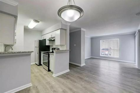 851 Threadneedle Street Houston TX 77079