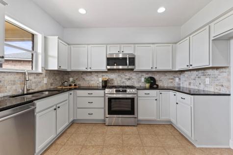 9509 Bromsgrove Drive Austin TX 78717