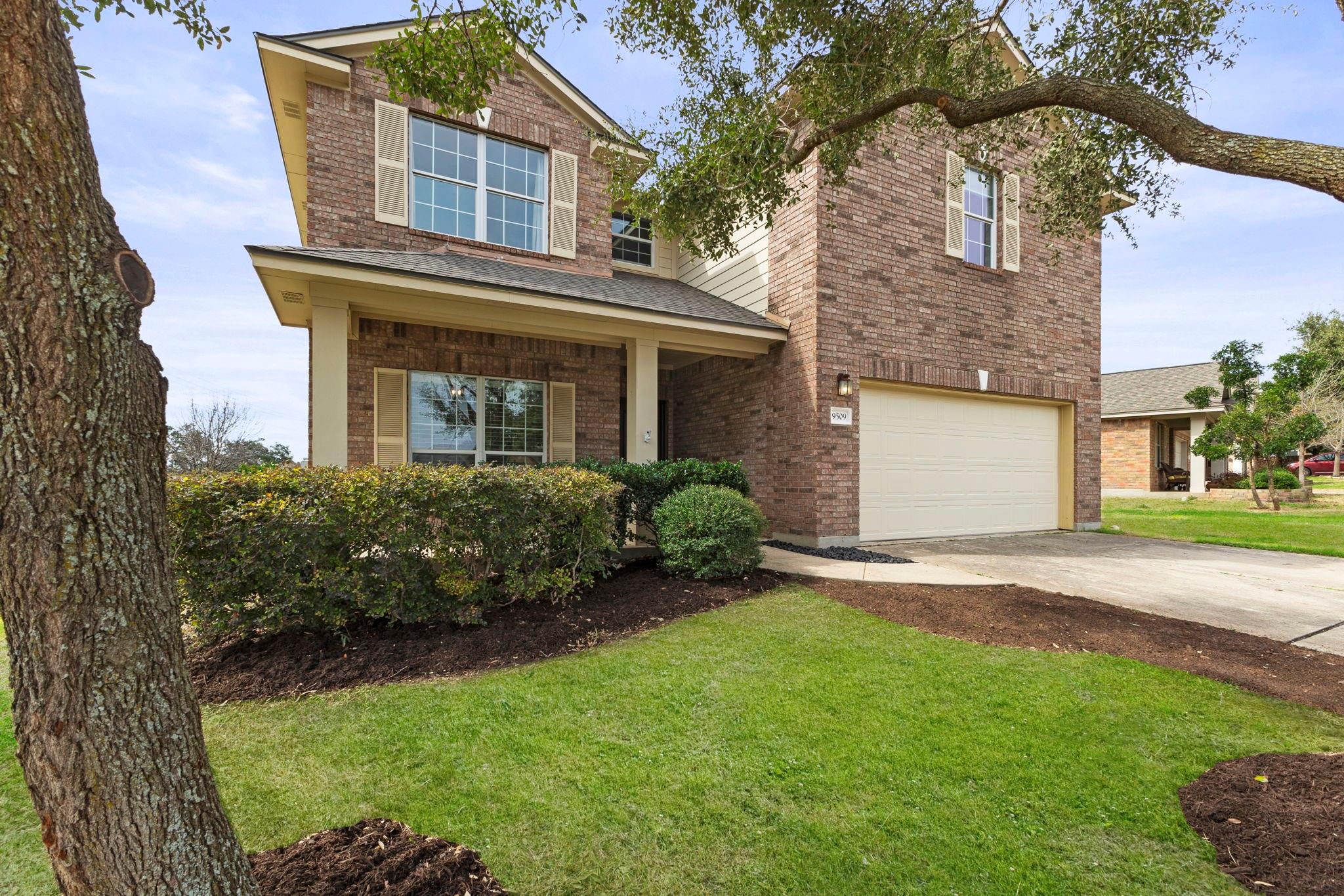 9509 Bromsgrove Drive Austin TX 78717