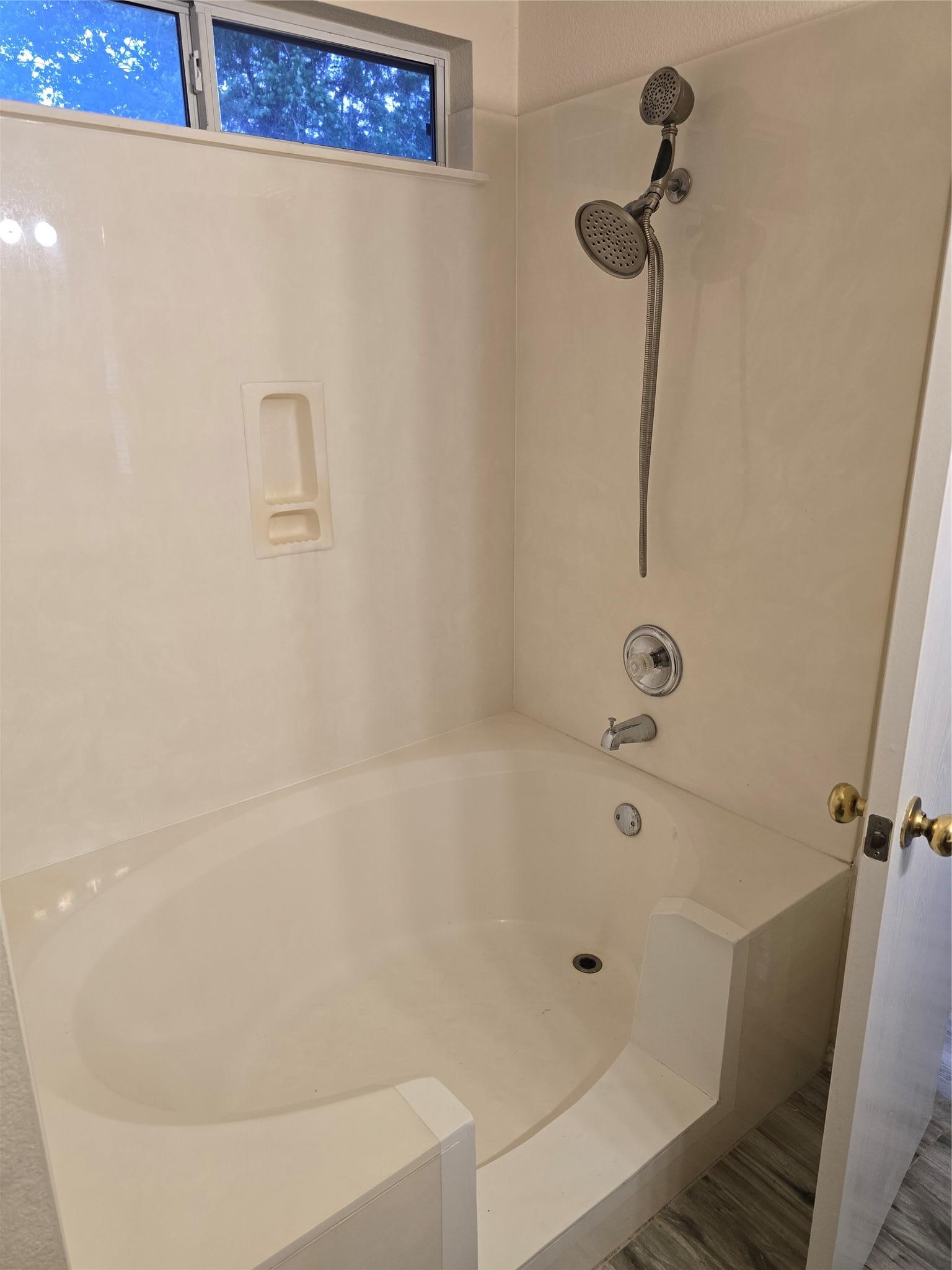 2011 Garrison Drive Leander TX 78641
