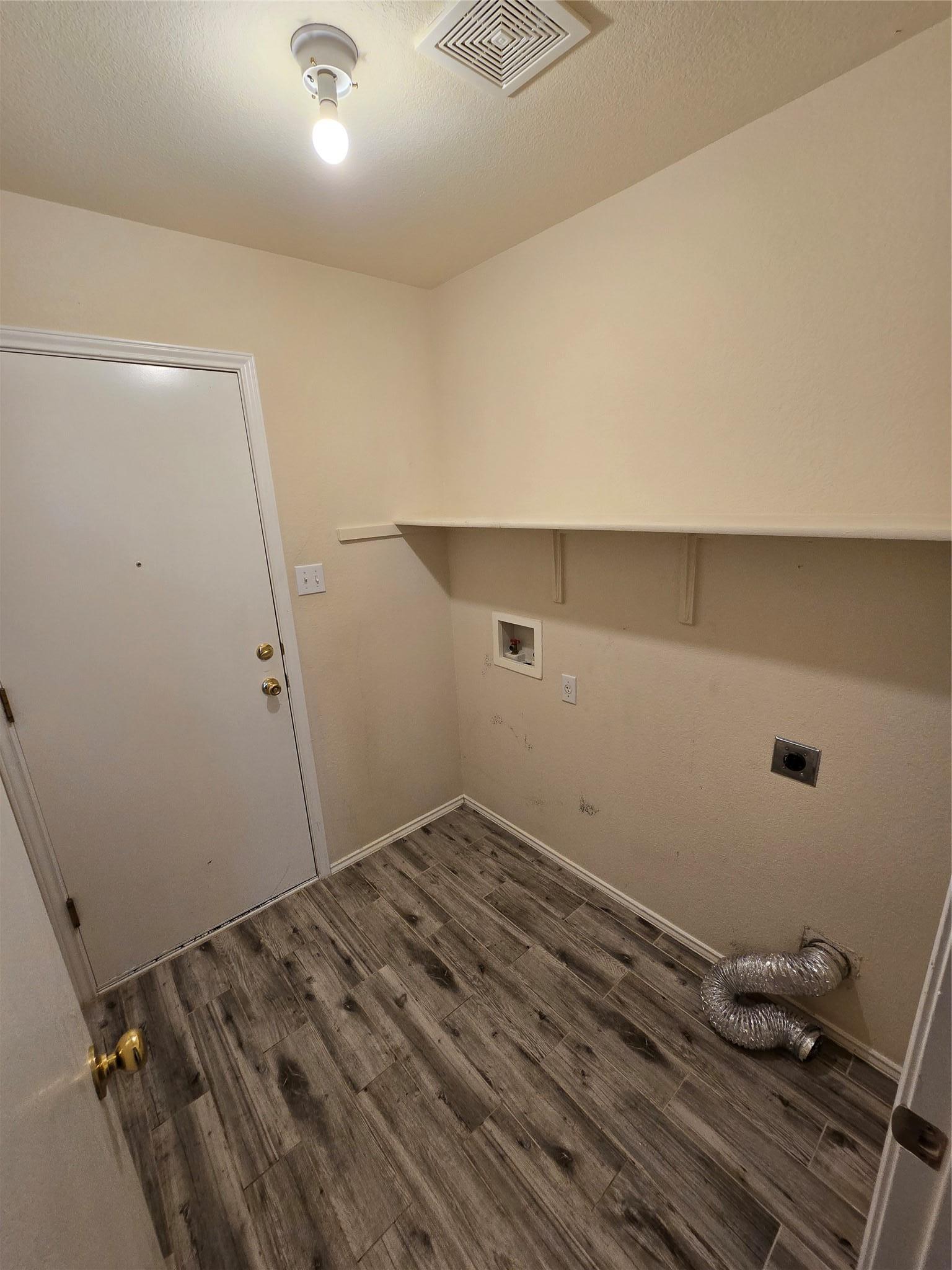 2011 Garrison Drive Leander TX 78641