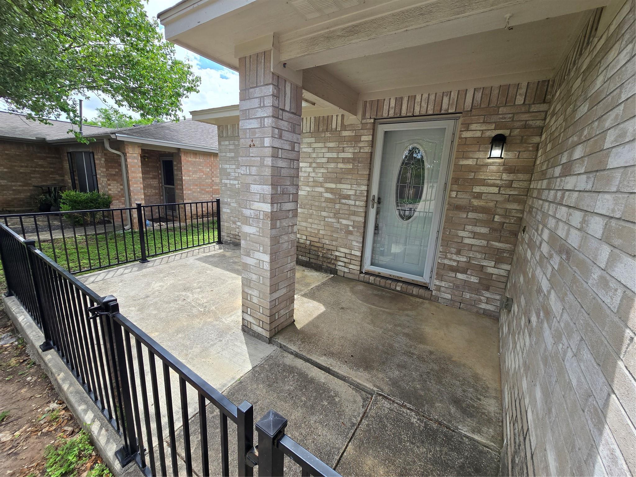 2011 Garrison Drive Leander TX 78641