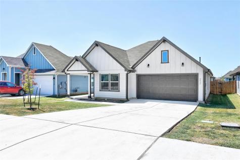 212 Sweetwater Creek Lane Hutto TX 78634