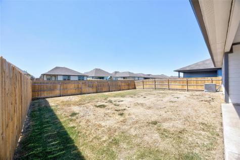 212 Sweetwater Creek Lane Hutto TX 78634