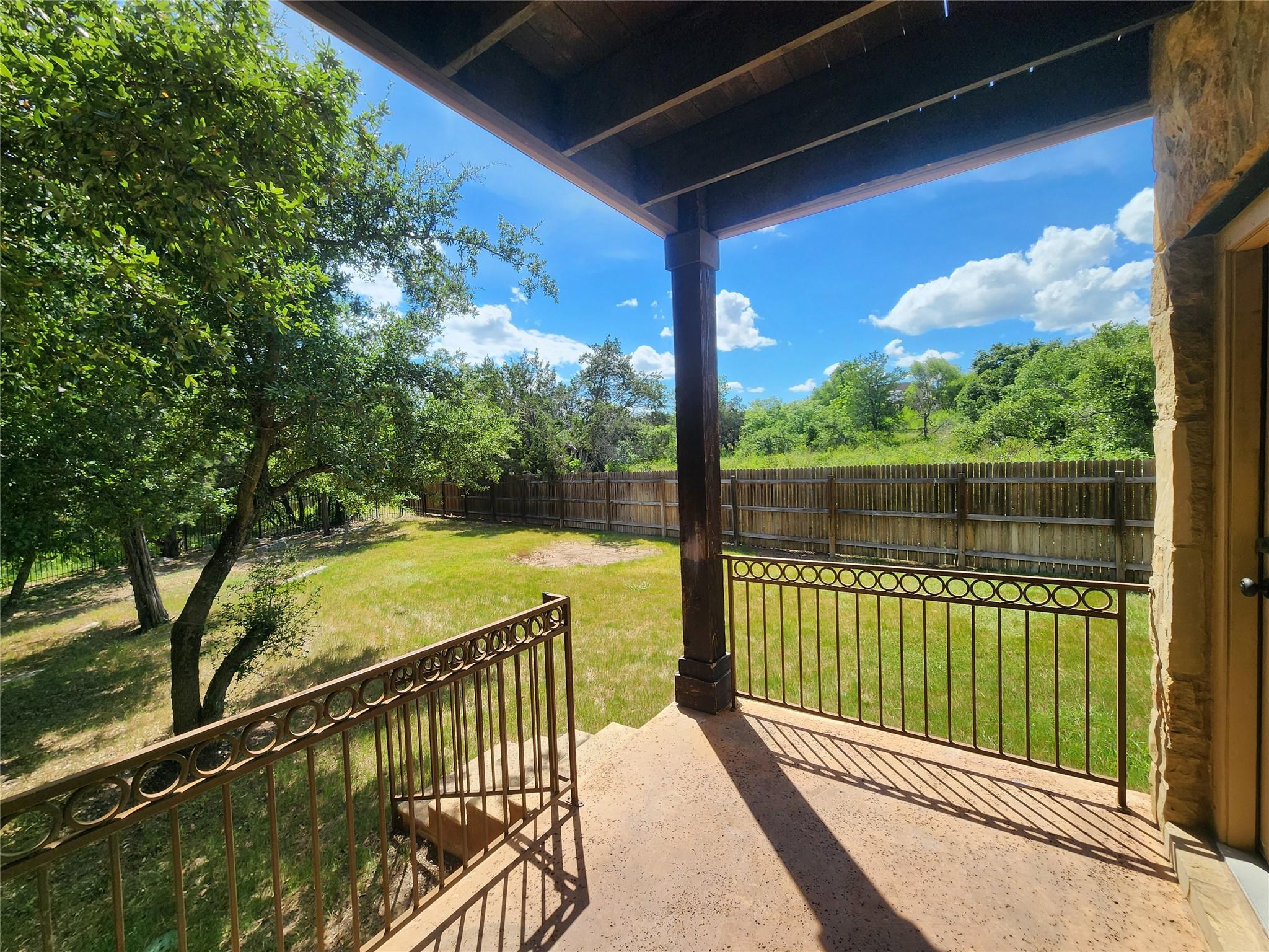 518 S Meadowlark Street Lakeway TX 78734