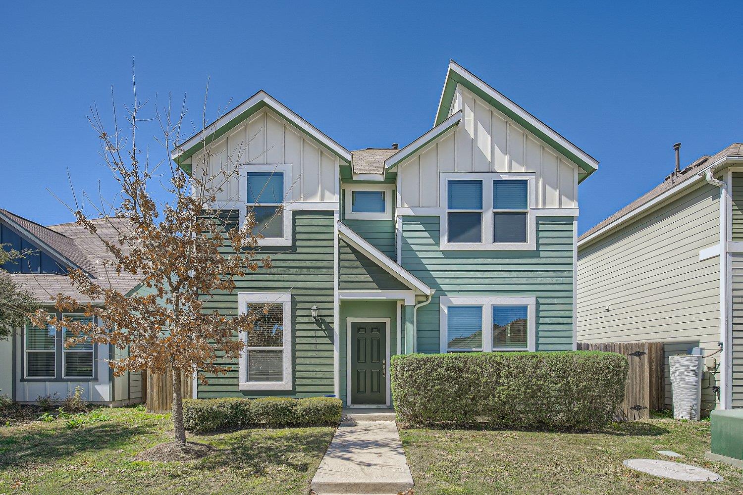 1604 Los Olivios Way Austin TX 78725