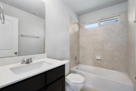 207 Wainscot Oak Way San Marcos TX 78666