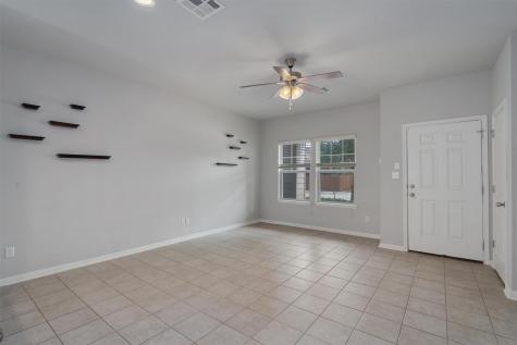 207 Wainscot Oak Way San Marcos TX 78666