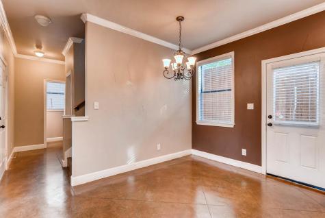 906 Juniper Street Austin TX 78702