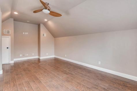 906 Juniper Street Austin TX 78702