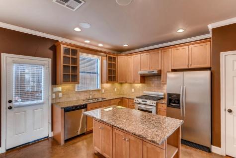 906 Juniper Street Austin TX 78702