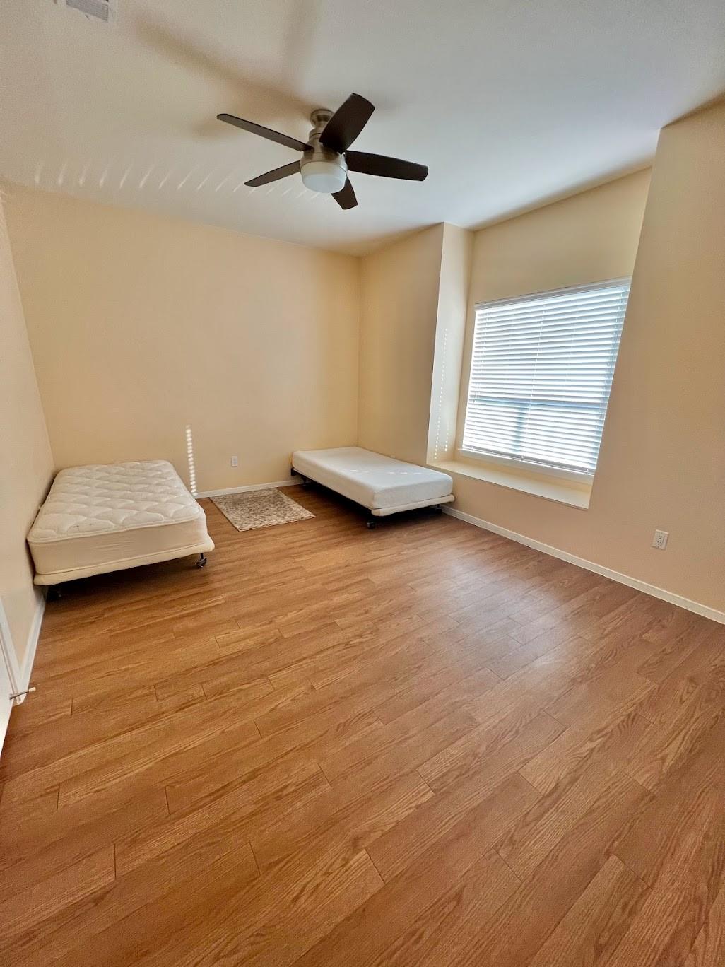 908 Poplar Street Austin TX 78705