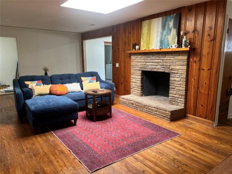 1003 W Bluebonnet Drive San Marcos TX 78666
