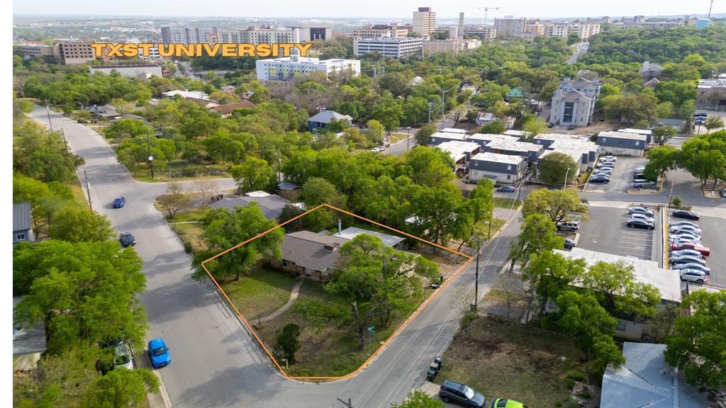 1003 W Bluebonnet Drive San Marcos TX 78666