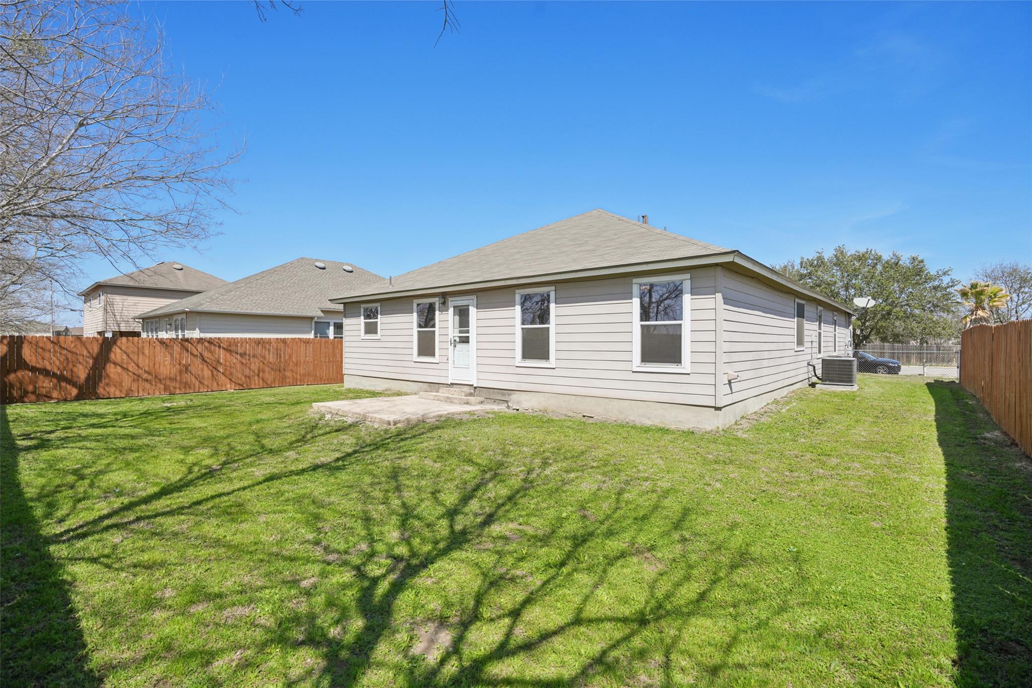 410 S Water Lane New Braunfels TX 78130