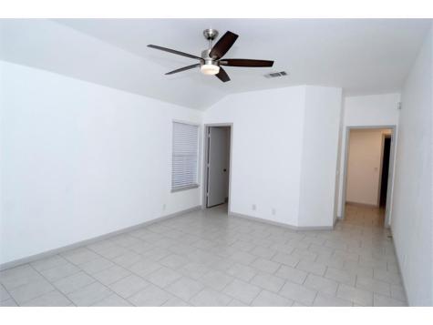 107 Tanglewood Lane Hutto TX 78634