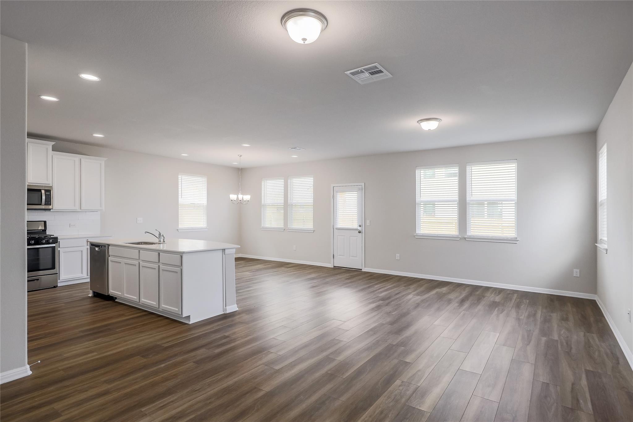 10702 Sentinel Drive Austin TX 78747