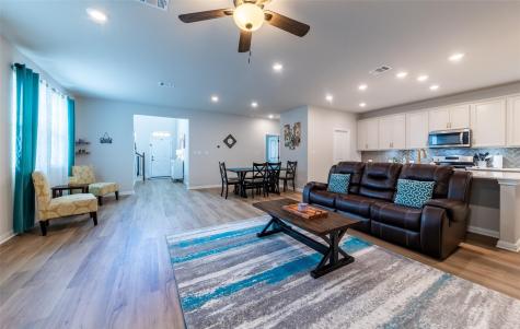 2440 Berryville Lane Leander TX 78641