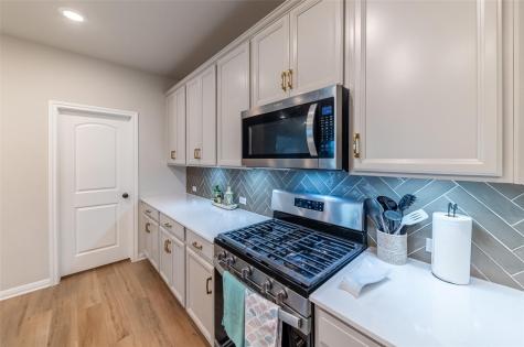 2440 Berryville Lane Leander TX 78641