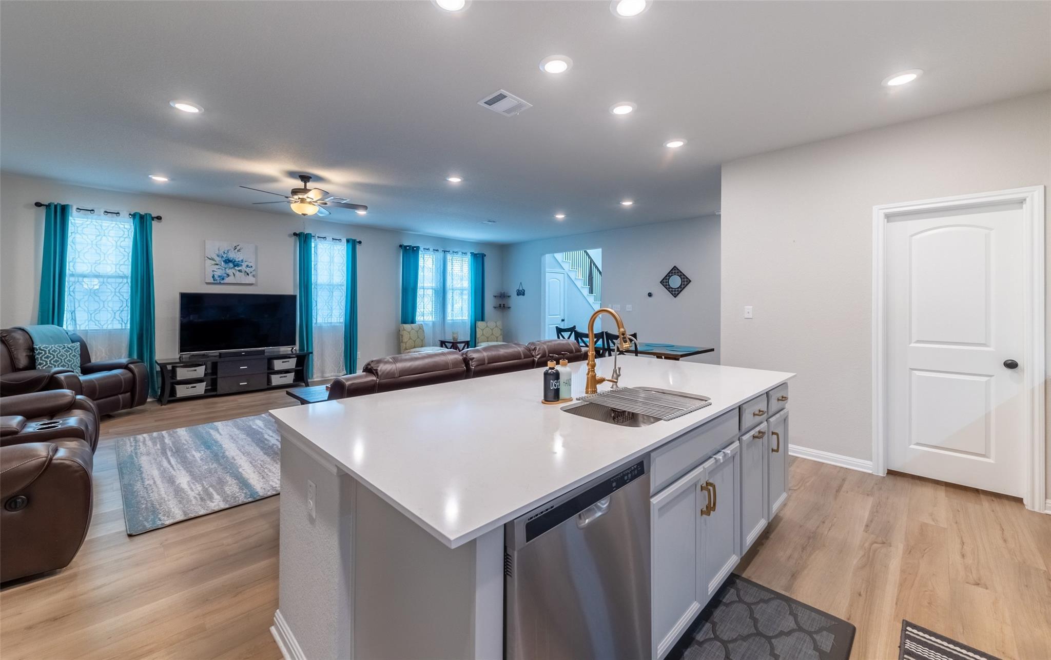 2440 Berryville Lane Leander TX 78641
