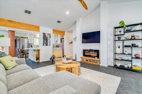11422 Bristle Oak Trail Austin TX 78750