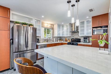 11422 Bristle Oak Trail Austin TX 78750