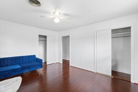 803 Peach Street Seguin TX 78155
