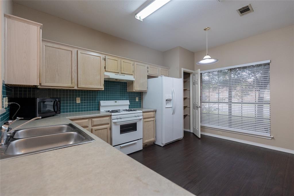 815 Black Locust Drive Pflugerville TX 78660
