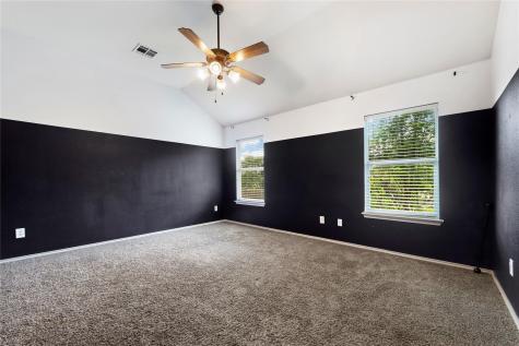 1207 Cherrywood Kyle TX 78640