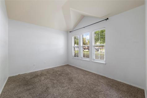 1207 Cherrywood Kyle TX 78640